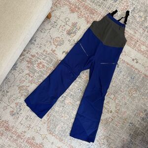 Patagonia Snowdrifter Bib Pants (M) SNOW: Ski & Snowboard